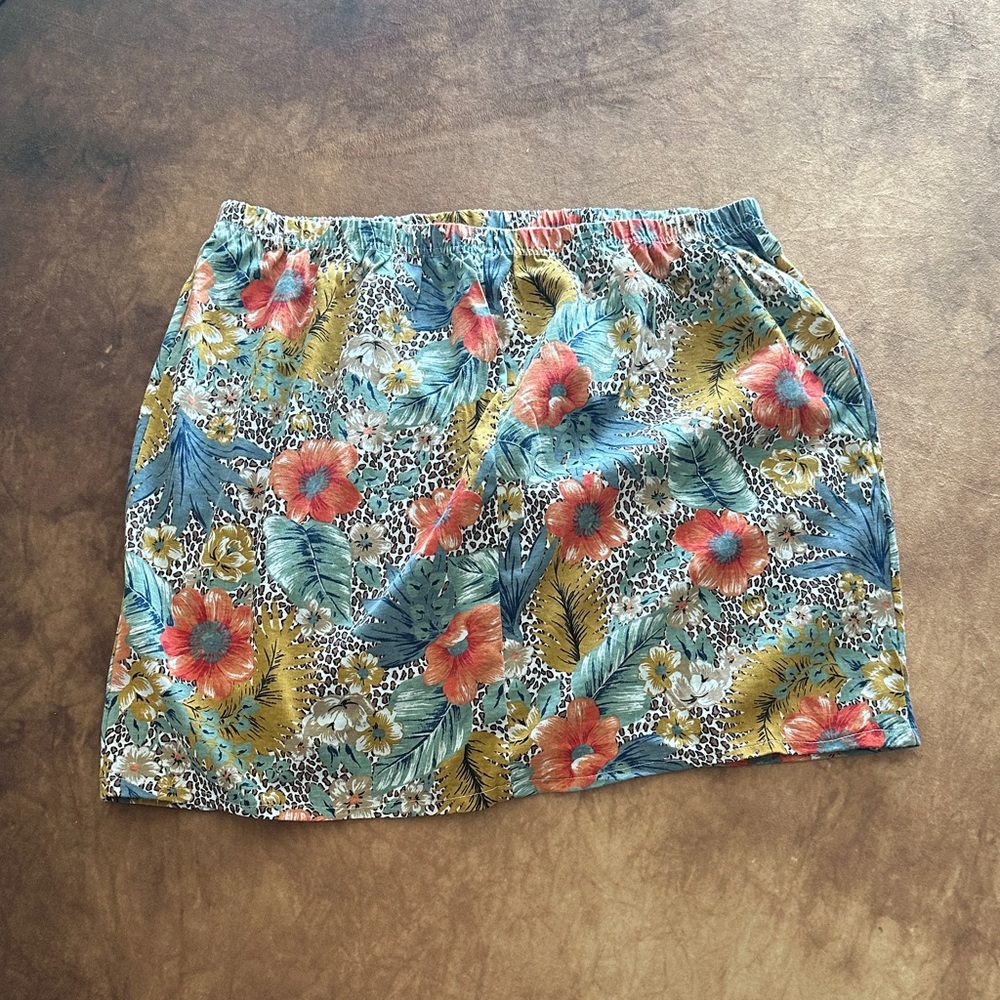 Vintage Basic Editions Vibrant Animal Leopard and Floral Skirt